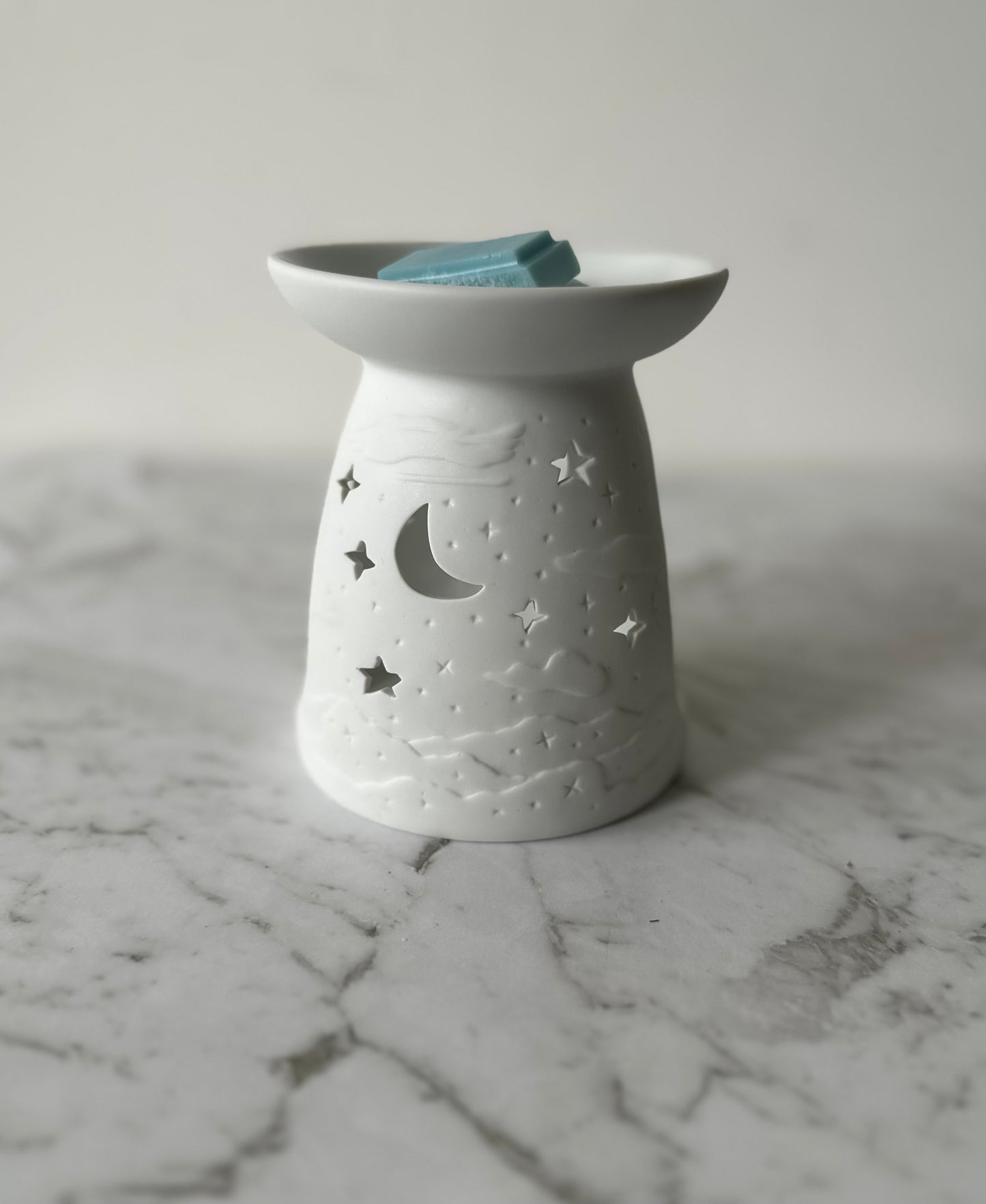 White Moon & Stars Tealight Wax Burner